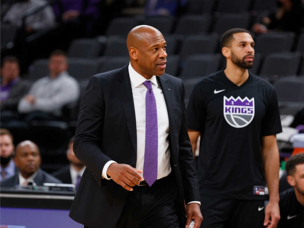 Shams爆料:资深教头迈克-伍德森加盟国王,担任克里斯蒂核心助手 Shams爆料:资深教头迈克-伍德森加盟国王,担任克里斯蒂核心助手